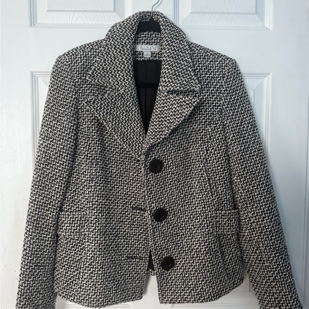 Vintage Women's Black and White Houndstooth Jacket